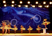 The Shenzhen Fuyong Acrobatic Troupe will deliver their Guinness World Record classic hula-hoop act ��The Light of Technology��.