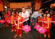 Club Stewards Anthony W K Chow (left) and Michael Lee (right) pictured with the young performers.