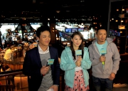 Photo 8, 9<br>Priscilla Wong and Louis Cheung visit two popular hangout venues at Sha Tin Racecourse, the stylish restaurant ��Hay Market�� and the new venue for this season ��Digital Zone��.