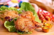 Deep -fried Potato Cakes with Diced Air-dried Chinese Sausage 