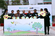 Club Steward Dr Eric Li (4th right) joins Secretary for Labour and Welfare Matthew Cheung (4th left), Honorary Secretary of the Executive Committee of the Mental Health Association of Hong Kong Dr Flora Ko (1st right), Assistant Director for Social Welfare Department (Rehabilitation and Medical Social Services) Mr Fong Kai-leung (3rd right), Tai Po District Officer Bassanio So (2nd left), Director of Mental Health Association of Hong Kong Kimmy Ho (1st left) and other guests at MHA Jockey Club Amity (Tai Po) opening ceremony.