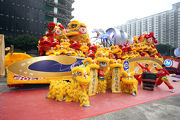 Photos 3, 4: This year the Cluba?s parade team has a record 100 participants, some of them are primary school students from the Tung Wah Group Of Hospitals Hok Shan School.  