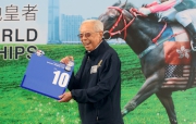 浪琴表香港一哩錦標 –此賽衛冕冠軍「步步友」的馬主李福鋆醫生為該駒抽得第10檔。