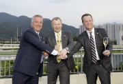 Club CEO Mr. Winfried Engelbrecht-Bresges, Executive Director, Racing Authority Mr. Andrew Harding and Executive Director, Racing Business and Operations Mr. Anthony Kelly toast to the successful conclusion of the 2015/16 Hong Kong racing season.