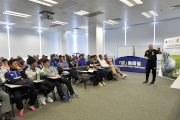 Academy Player Development Manager of Manchester United Les Parry hosting a workshop for young coaches.