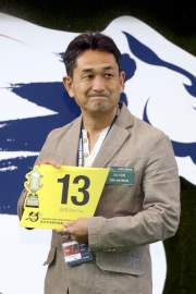 浪琴表香港短途錦標 –「大仁大勇」的練馬師藤岡健一為該匹日本代表抽得第13檔。