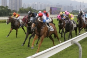 Adventurer (No. 9) makes all to win a Class 2 1000m at Sha Tin last time out in October.