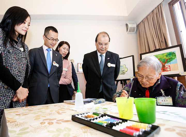 Jockey Club gives new lease of life to Tung Wah’s first elderly home
