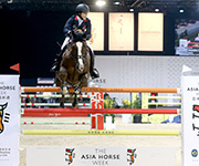 Photo 3, 4: Having gained invaluable experience from competing alongside top professionals in the Longines Masters of Hong Kong, Members of the HKJC Equestrian Team Jacqueline Lai (Photo 3) and Clarissa Lyra (Photo 4) thank the Club for its support, which enabled them to take part in this yeara?s competition.