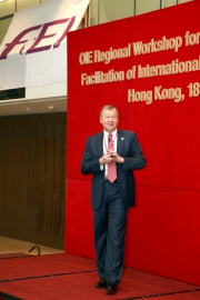 Photo 1, 2, 3<br>Mr Winfried Engelbrecht-Bresges, Chief Executive Officer of The Hong Kong Jockey Club and Vice-Chairman of the International Federation of Horseracing Authorities, delivers the opening speech on the first day of the OIE Regional Workshop for Asia, the Far East and Oceania held at Happy Valley Racecourse.