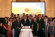 Jockey Club Steward Anthony W K Chow (front row 5th right), Executive Director, Charities, Douglas So (front row 3rd right), AFS Chairman Charles Lee (front row 5th left), Executive Director Tisa Ho (front row 4th left), Programme Director Grace Lang (front row 4th right) and other guests at cake-cutting ceremony of the 2012 Hong Kong Arts Festival. 