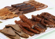 Eight Treasures of Marinated Goose: meat, webs, wings, blood cubes, livers, intestines, heads and kidneys