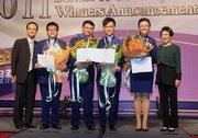 Club representatives receive the silver award for Best Team Performance in the HKRMA 2011 Service and Courtesy Award, presented by HKRMA Chairman Caroline Mak (first from right).