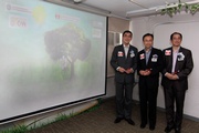 The Cluba?s Executive Director, Charities, Douglas So (left) joins Director of Social Welfare Patrick Nip (centre) and Chairman of the Samaritan Befrienders Hong Kong Wong Yao Wing (right) to officiate at the ceremony.