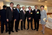 Club Chairman T Brian Stevenson (3rd right), SPHC Honorary President James Thompson (3rd left), Executive Committee Chairman Raymond Wong (2nd right), the Cluba?s Executive Director, Charities, Douglas So (1st left), SPHC Executive Committee Member Dr Hubert Chan (2nd left) and Executive Director Dorothy Wong(1st right).