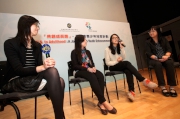 Former P.A.T.H.S. participants Toto Yeung (2nd left) and Kristy Wong (2nd right), P.A.T.H.S. trainers Florence Wu (1st left) and Li Po-kay (1st right) share their experiences.