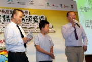 Yeung Chun-kau (right), Teacher of Hong Chi Morningjoy School, Yuen Long, says the competition has given the students not only a better understanding of green living but also has enhanced their communication skills and cooperation.
