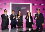 Toasting the launch of Racing Touch are the Cluba?s Executive Director of Customer and Marketing Richard Cheung (1st left), winning racehorse owner and superstar Aaron Kwok (2nd left), Cluba?s Director of Corporate Business Planning and Programme Management Scarlette Leung (2nd right), Cluba?s Head of Customer Management (New Segment) David Lam (1st right) and celebrity Kimberly Mosse (centre).
