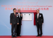 Club Steward Dr Eric Li Ka Cheung (centre) joins Secretary for Labour and Welfare Matthew Cheung (right) and Hong Kong Blind Union President Chong Chan-yau (left) to officiate at the opening ceremony of the Jockey Club Vocational and Educational Resources Centre in Kwun Tong.