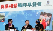 馬主羅德榮在早餐會上講述「盈彩繽紛」出戰國泰航空香港短途錦標的爭勝機會,他說將以輕鬆心情迎接明天的大賽。
